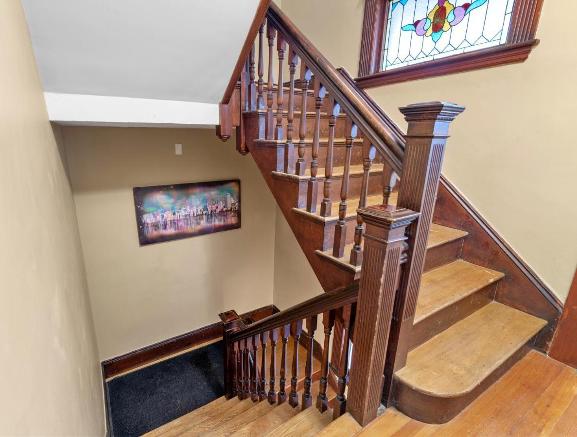 Bright & Spacious 2Br Apartment, Mins From Downtown Boston, Parking Экстерьер фото
