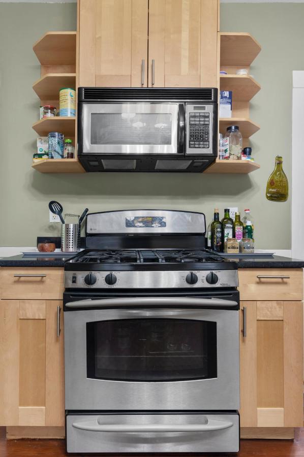 Bright & Spacious 2Br Apartment, Mins From Downtown Boston, Parking Экстерьер фото