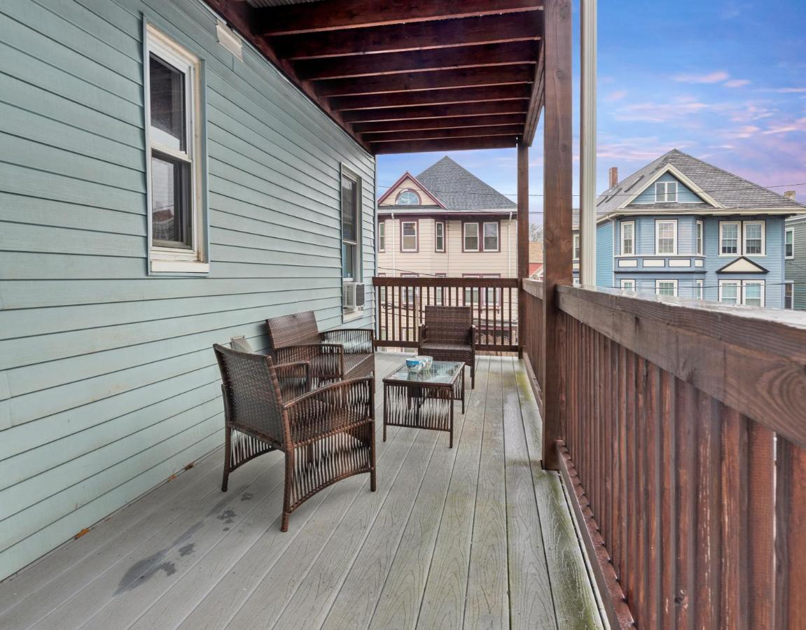 Bright & Spacious 2Br Apartment, Mins From Downtown Boston, Parking Экстерьер фото